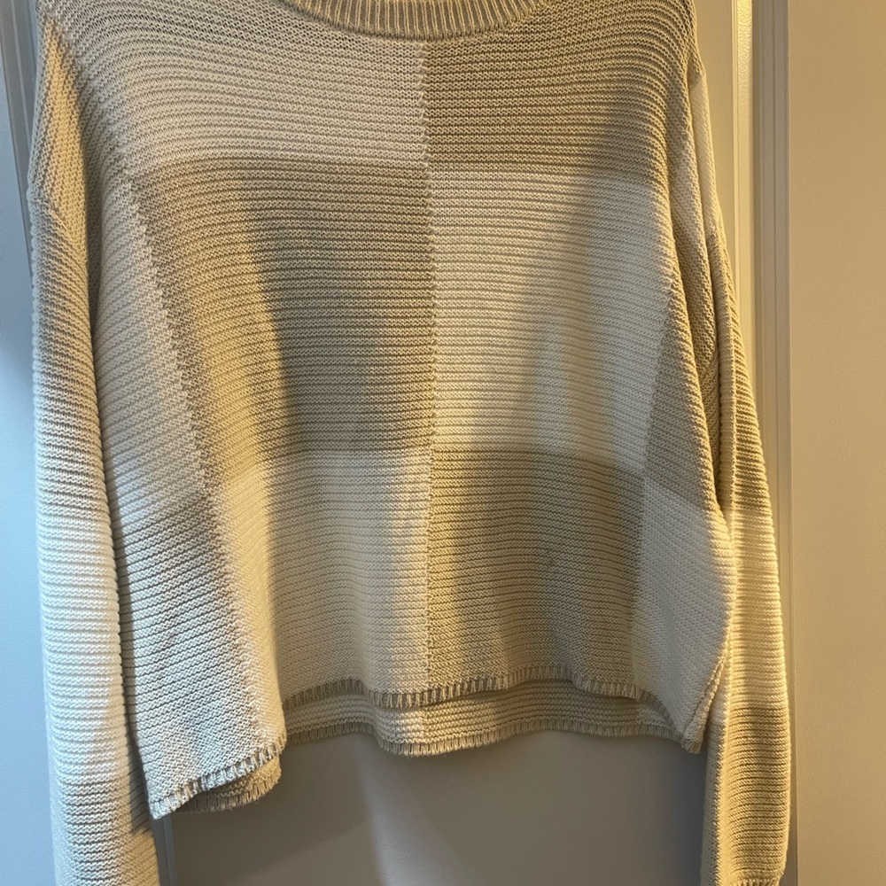 Jessica Simpson Cream Beige Sweater